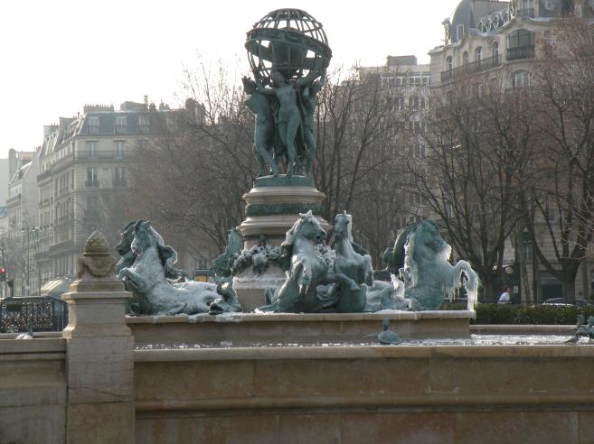  fontaine de l'Observatoire gelée